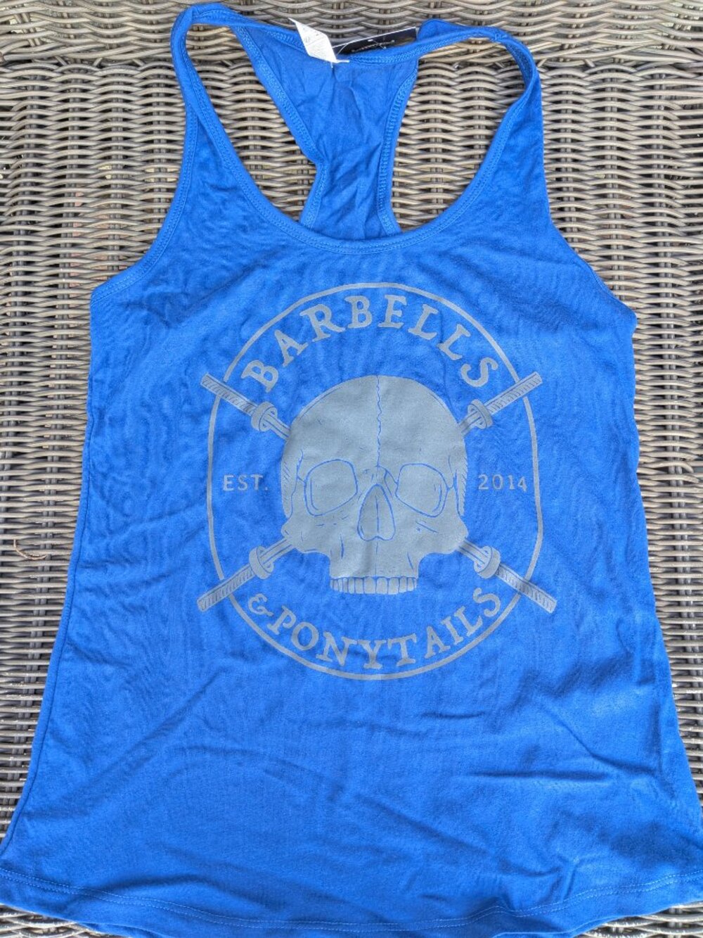 Barbells And Ponytails "Skulls" Racerback Tank Top Sz M NEW - Picture 2 of 3